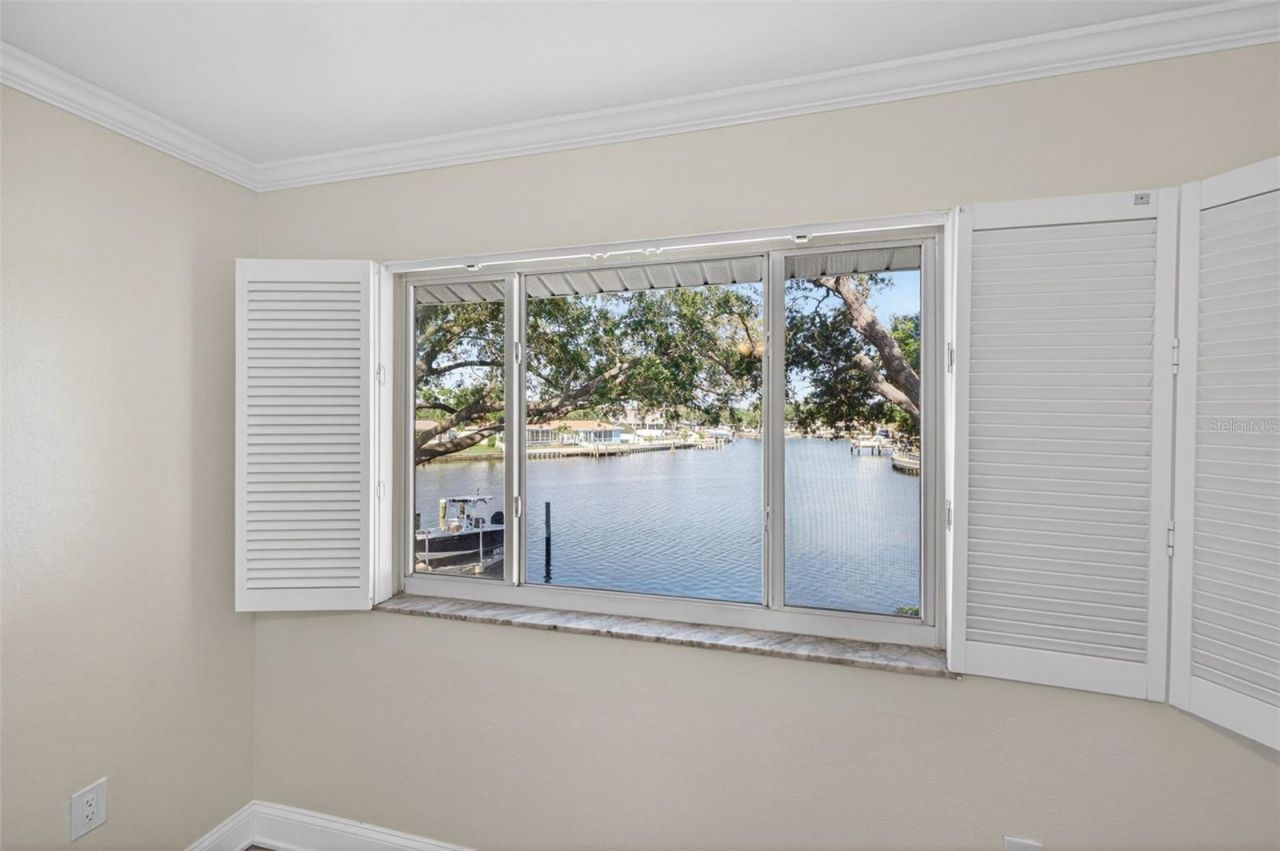 6497 Cape Hatteras Way Ne, Unit 3, Saint Petersburg, FL 33702 Photo