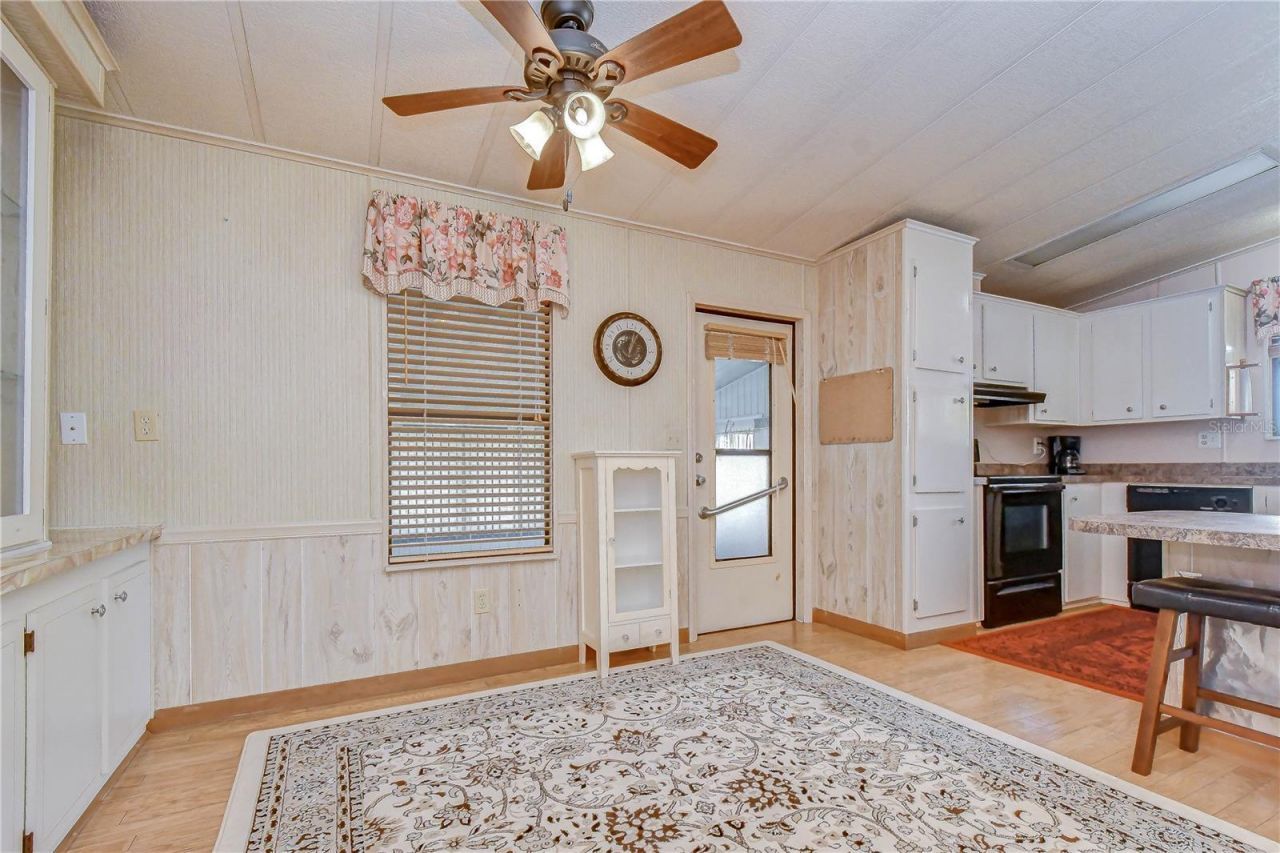 35123 Colony Hills Drive , Zephyrhills, FL 33541 Photo