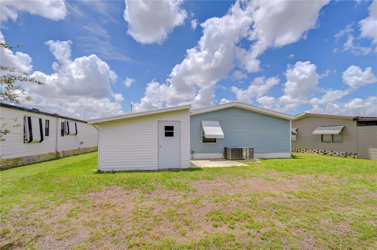 35123 Colony Hills Drive , Zephyrhills, FL 33541 Photo