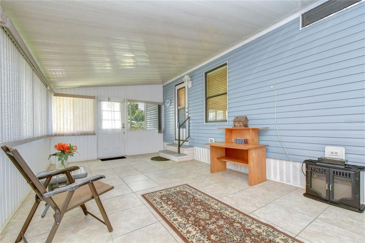35123 Colony Hills Drive , Zephyrhills, FL 33541 Photo