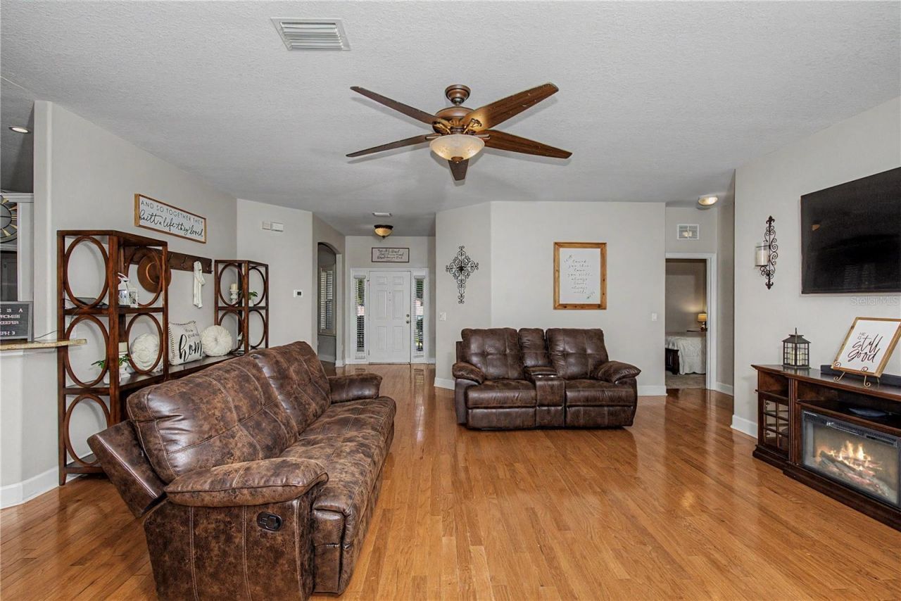 2415 NE 29th Terrace , Ocala, FL 34470 Photo