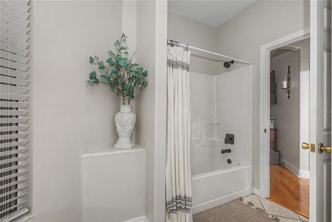 2415 NE 29th Terrace , Ocala, FL 34470 Photo