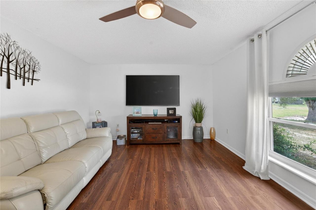 1201 Dragon Head Drive , Valrico, FL 33594 Photo
