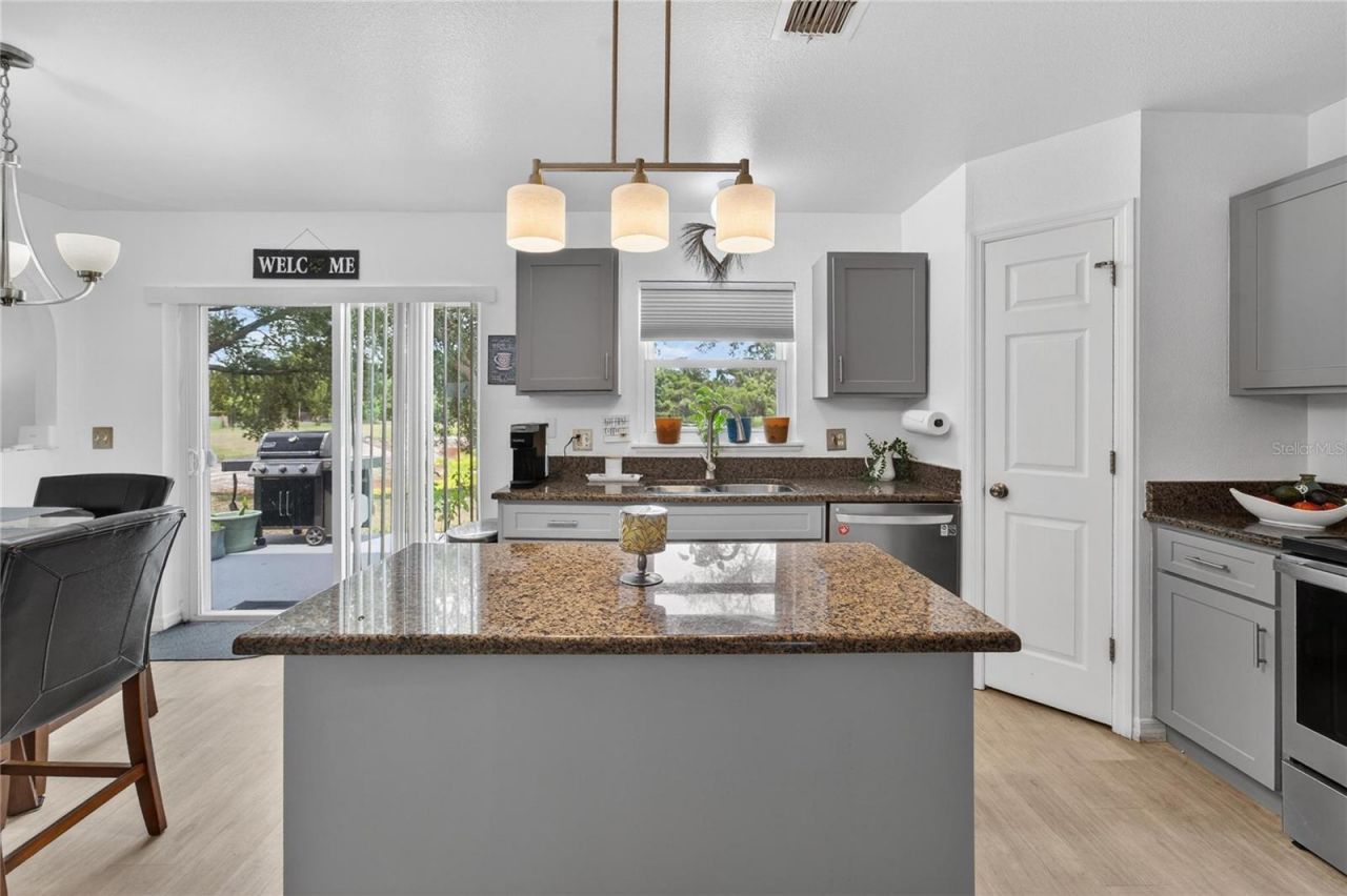 1201 Dragon Head Drive , Valrico, FL 33594 Photo