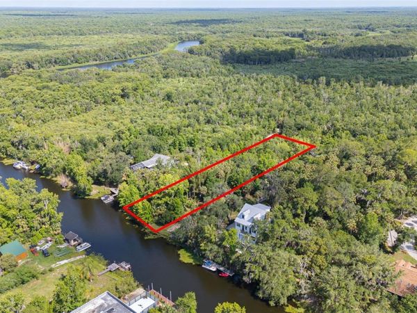 644 OLD MILL DRIVE , DEBARY, FL 32713