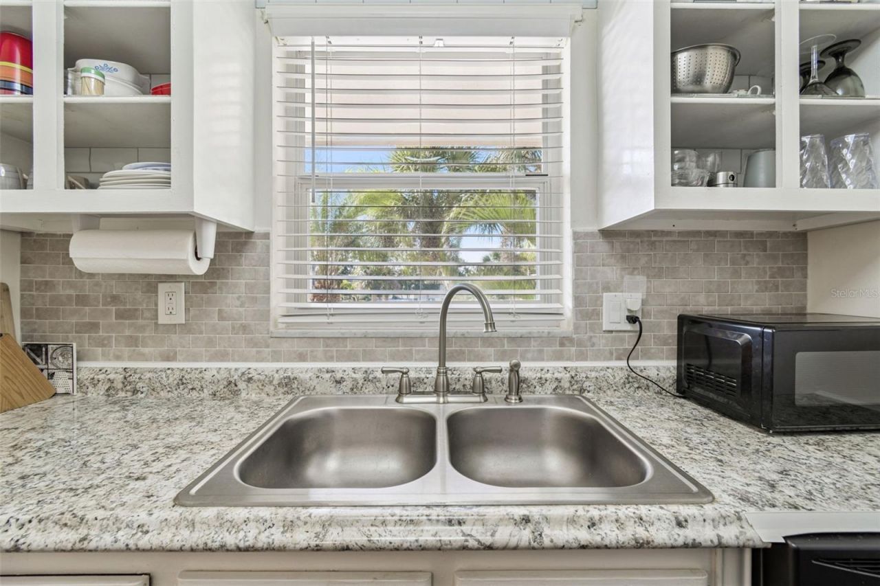 2750 E Bay Drive, Unit 12B, Largo, FL 33771 Photo