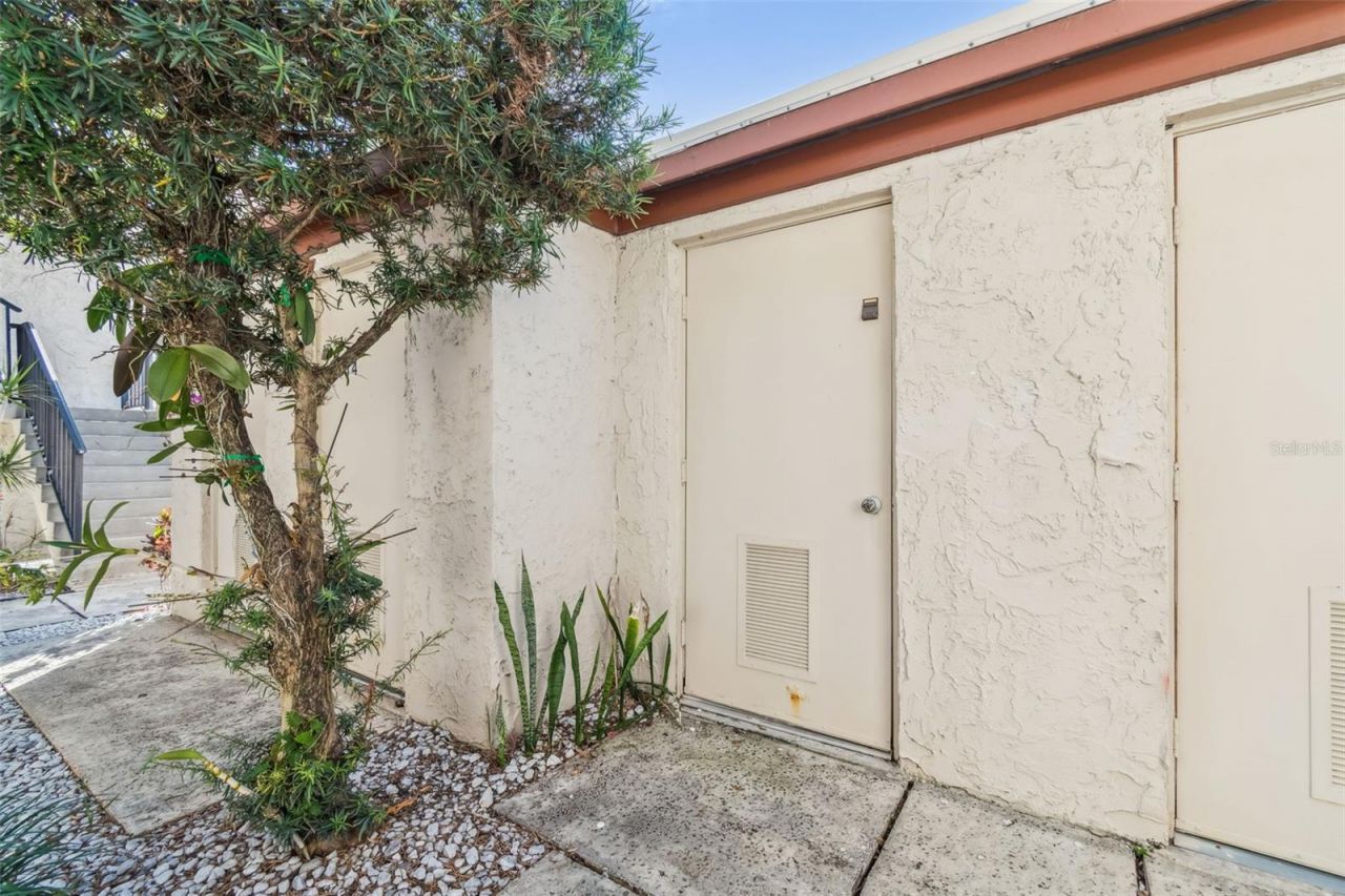 2750 E Bay Drive, Unit 12B, Largo, FL 33771 Photo