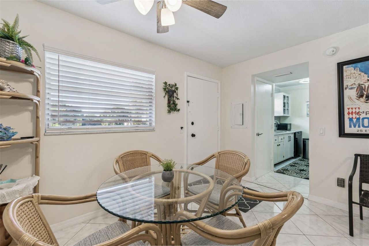 2750 E Bay Drive, Unit 12B, Largo, FL 33771 Photo