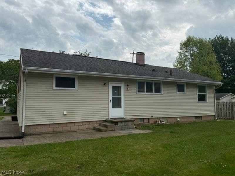 740 Ashwood Lane NE, New Philadelphia, OH 44663 Photo 18