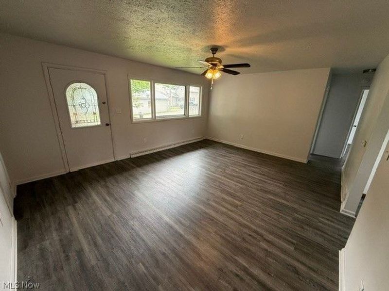 740 Ashwood Lane NE, New Philadelphia, OH 44663 Photo 4