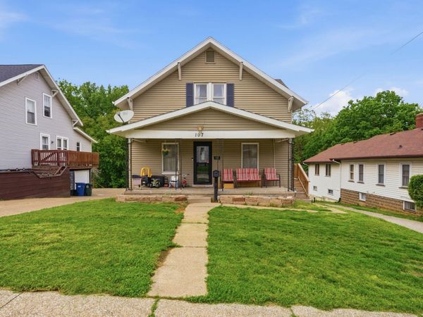 107 E FULLIAM, Muscatine, IA 52761