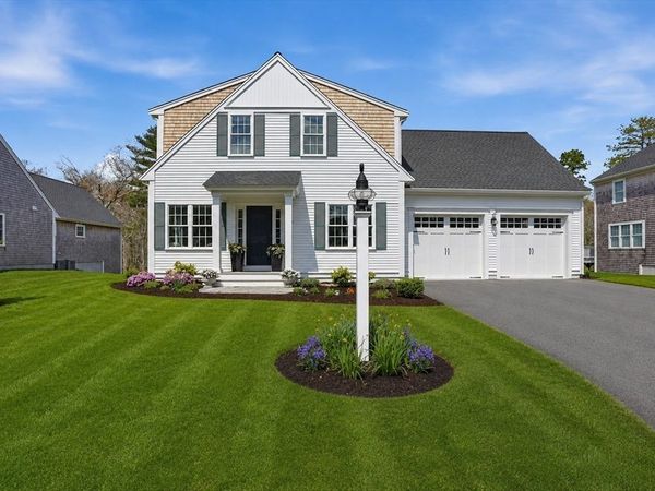 10 Cranberry Farm Rd, Plymouth, MA 02360