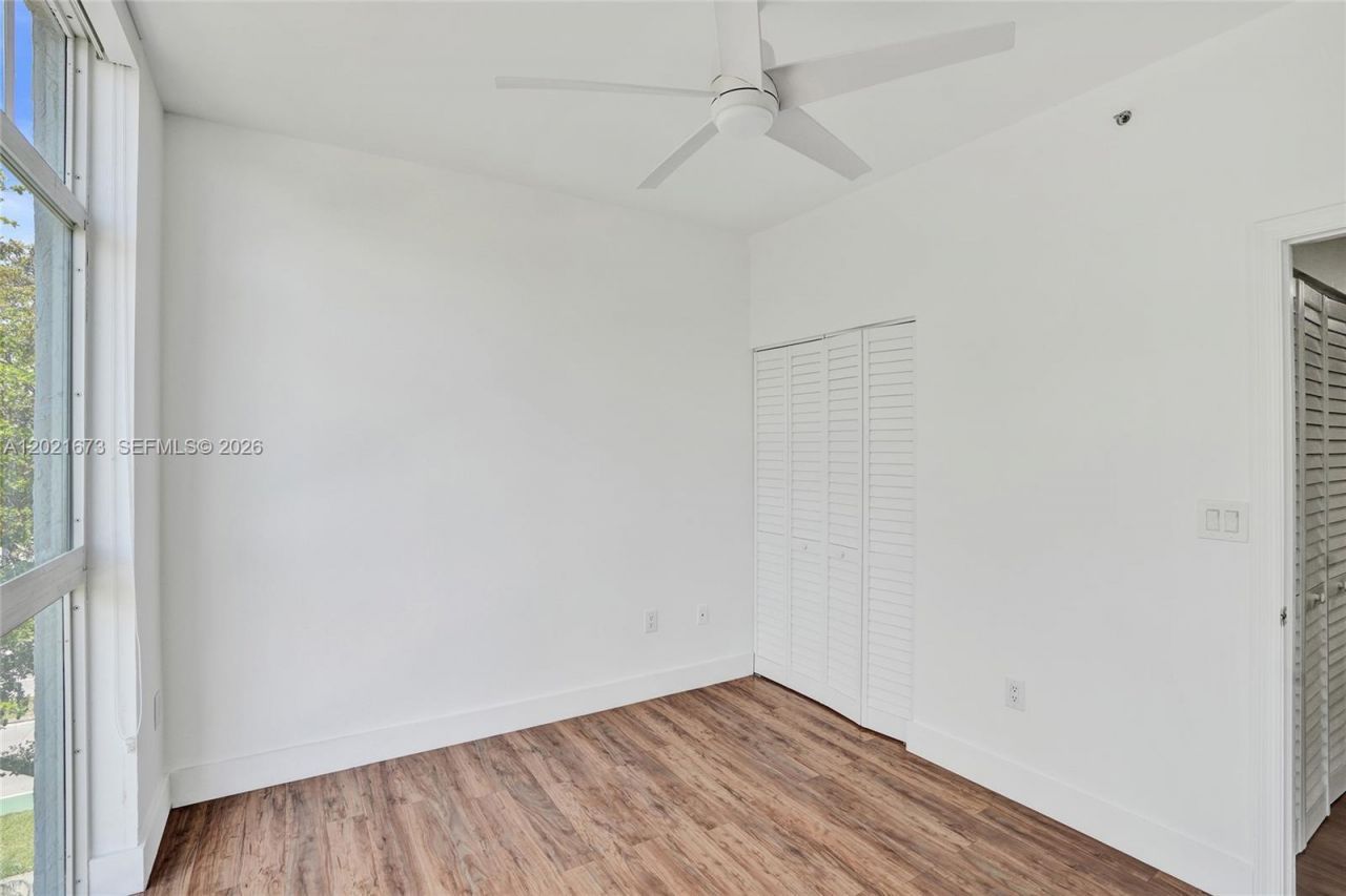 9725 NW 52nd St , Unit 406, Doral, FL 33178 Photo