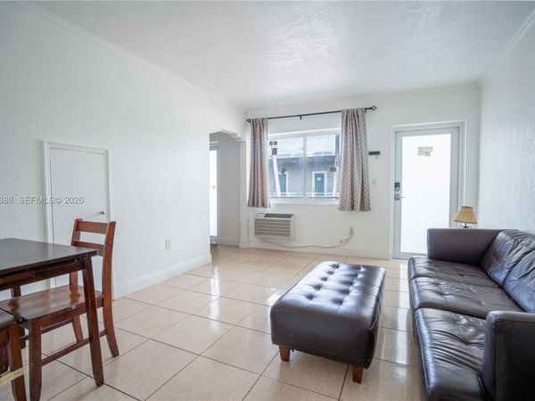 7435 Harding Ave , Unit 204, Miami Beach, FL 33141