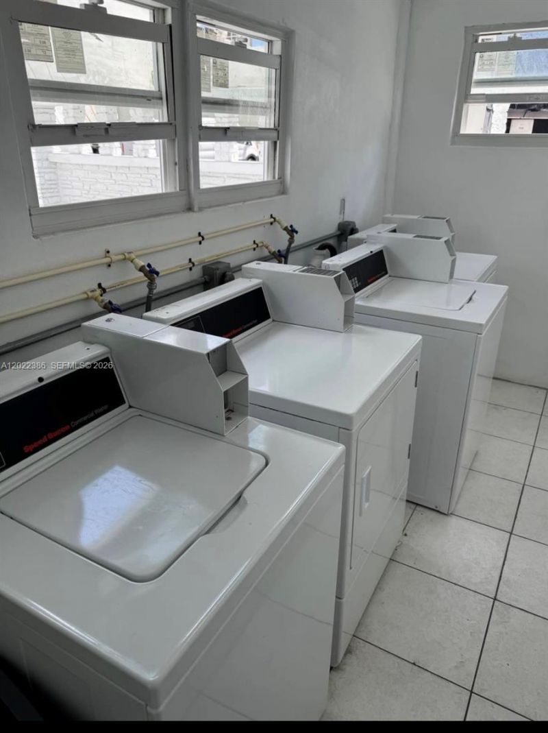 7435 Harding Ave , Unit 204, Miami Beach, FL 33141 Photo