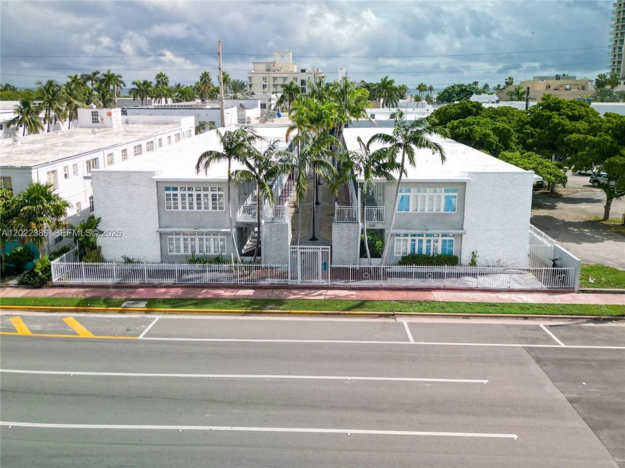 7435 Harding Ave , Unit 204, Miami Beach, FL 33141 Photo