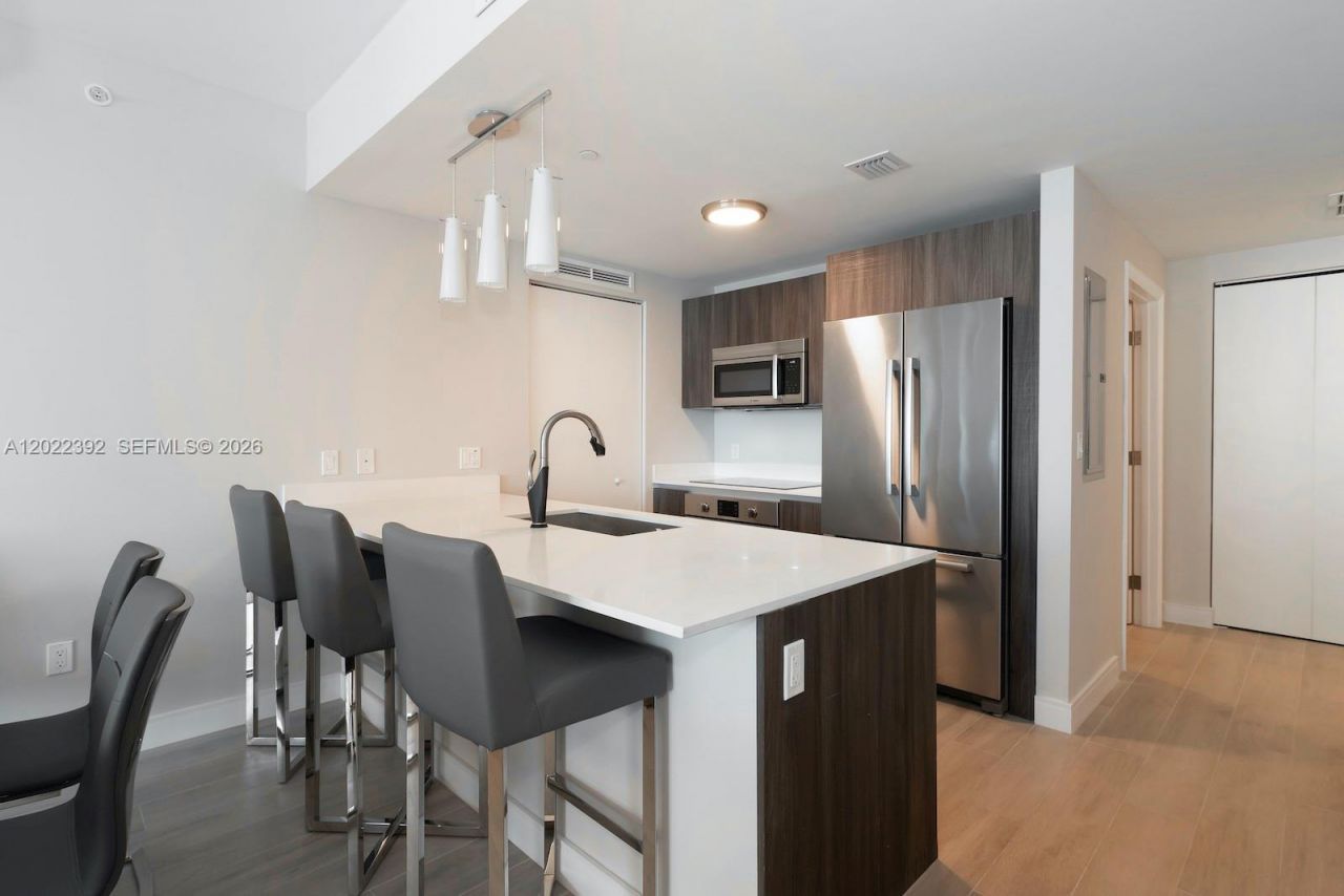 488 NE 18th St , Unit 3608, Miami, FL 33132 Photo