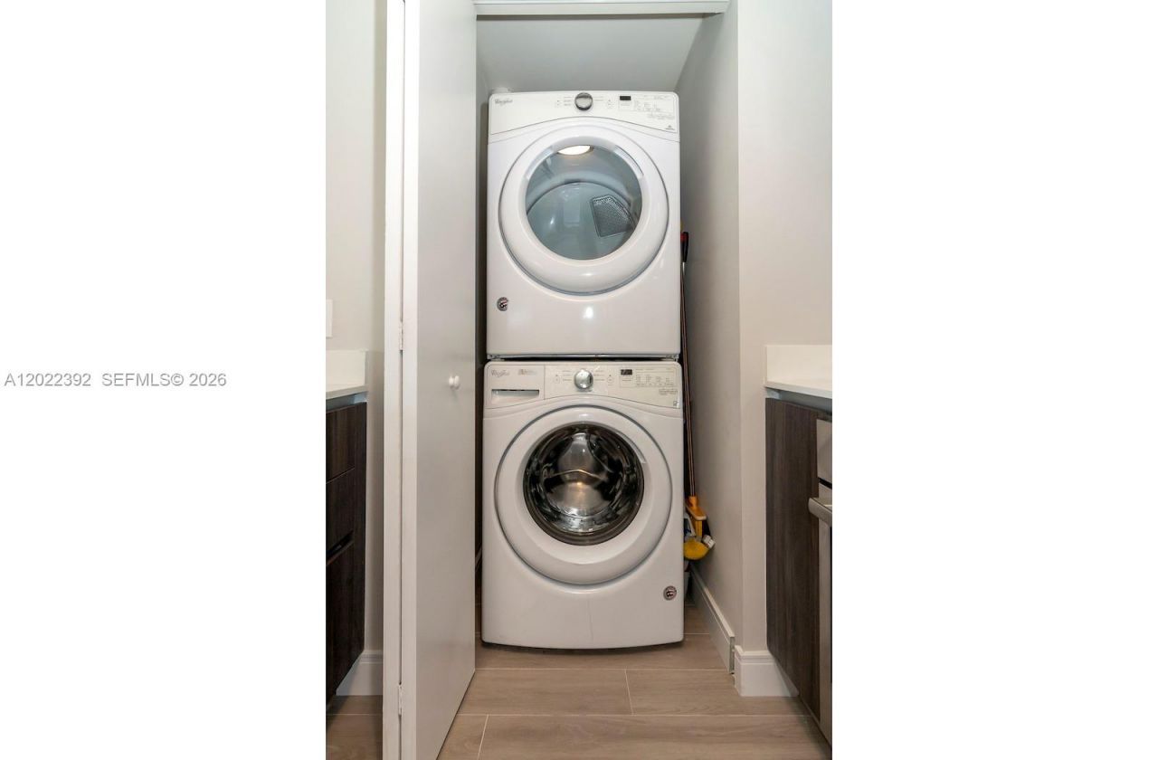 488 NE 18th St , Unit 3608, Miami, FL 33132 Photo