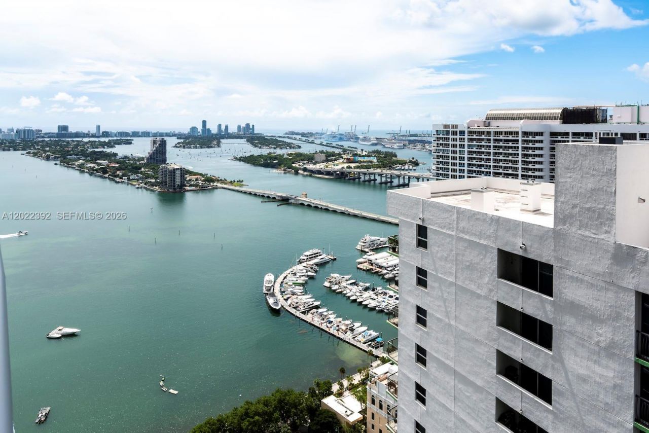 488 NE 18th St , Unit 3608, Miami, FL 33132 Photo