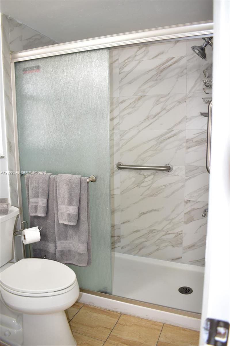 8861 Sunrise Lakes Blvd, Unit 305, Sunrise, FL 33322 Photo