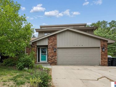 1718 N 126 Street , Omaha, NE 68154