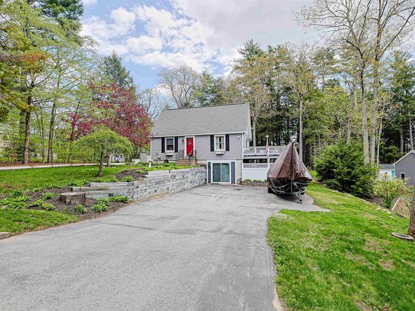 53 Dalton Drive, Barnstead, NH 03225