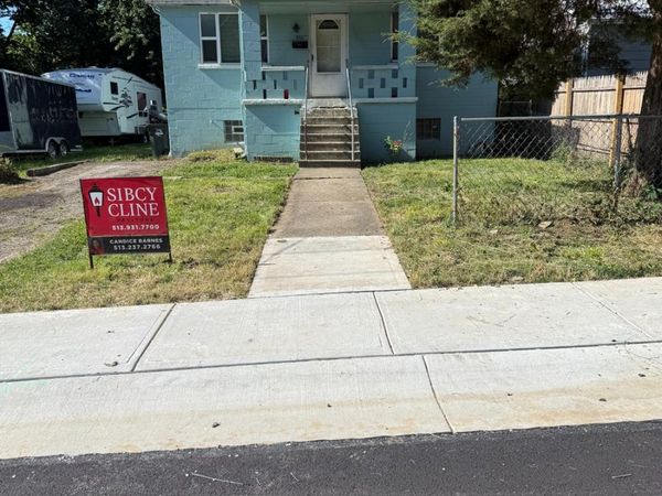 955 Simmons Avenue, Lincoln Heights, OH 45215