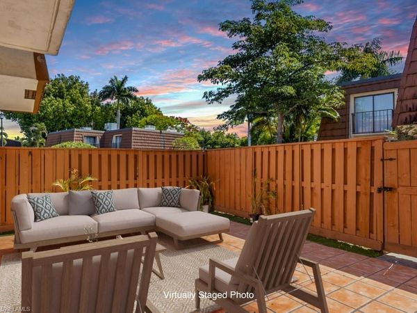 5247 Cedarbend DR, Unit 2, FORT MYERS, FL 33919