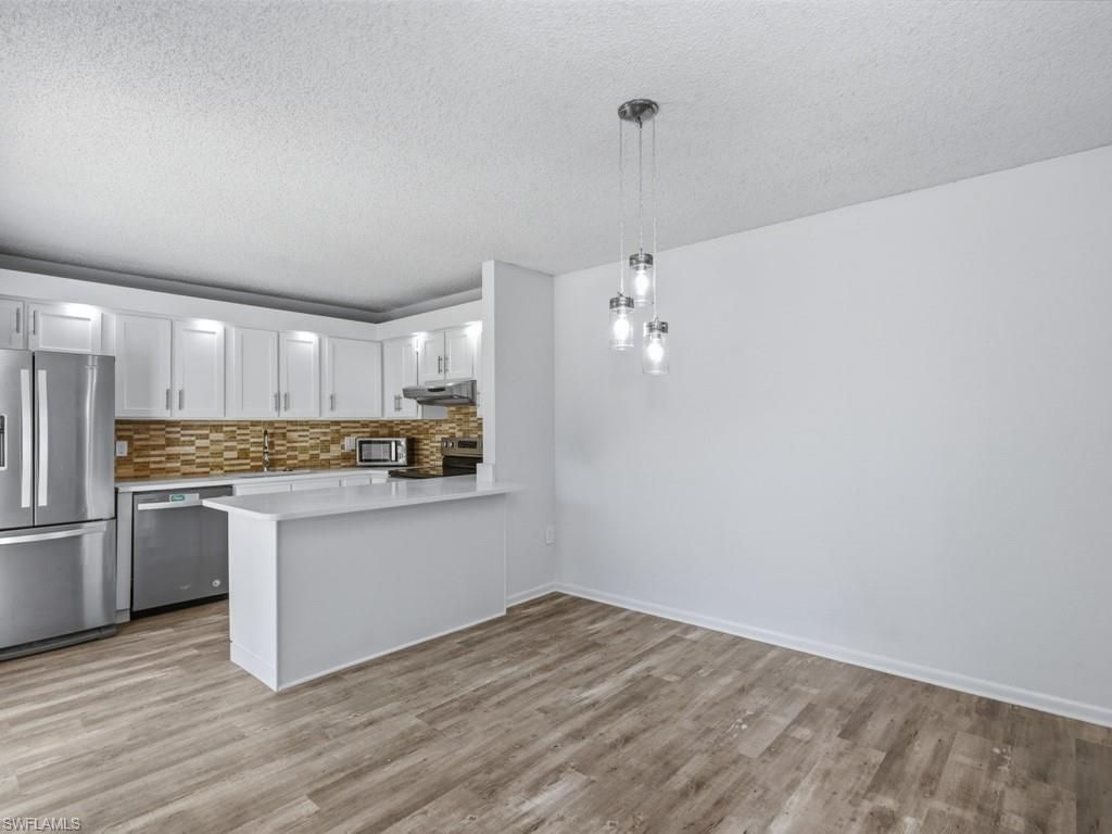 5247 Cedarbend Dr, Unit 2, Fort Myers, FL 33919 Photo
