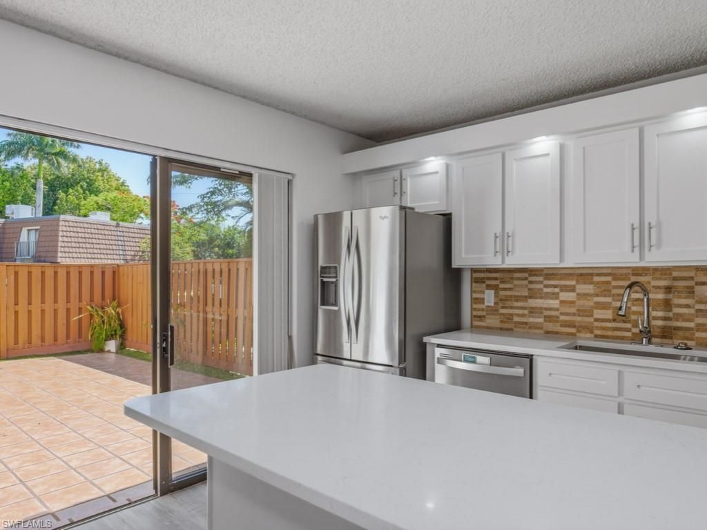 5247 Cedarbend Dr, Unit 2, Fort Myers, FL 33919 Photo