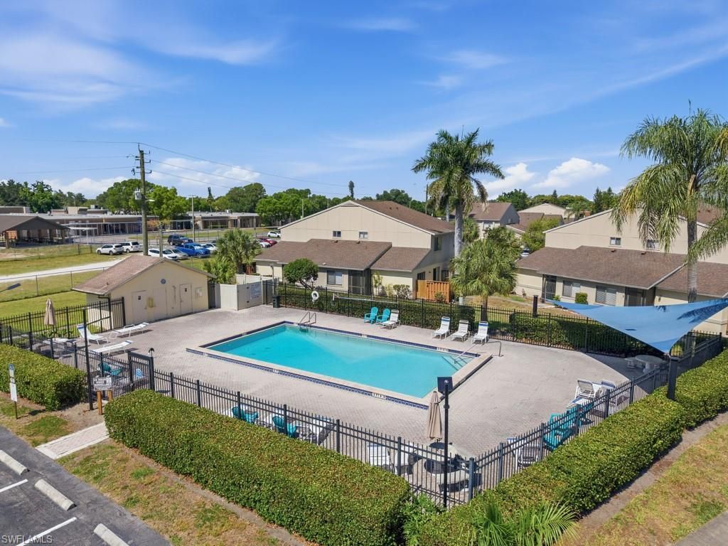 5247 Cedarbend Dr, Unit 2, Fort Myers, FL 33919 Photo