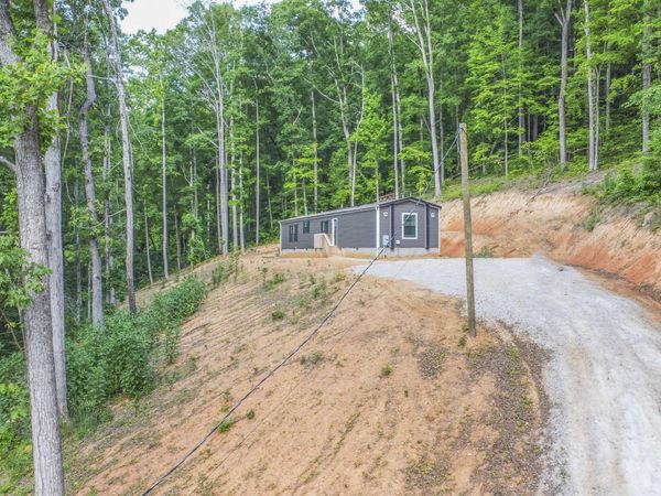 237 Johnson Valley Rd, Philadelphia, TN 37846