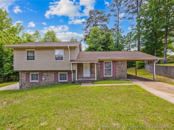5467 Lazybrook Court, Fayetteville, NC 28314