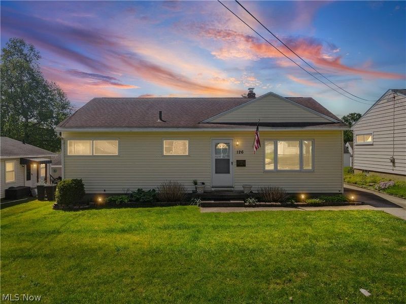 126 Clinton Avenue, Akron, OH 44301 Photo 1