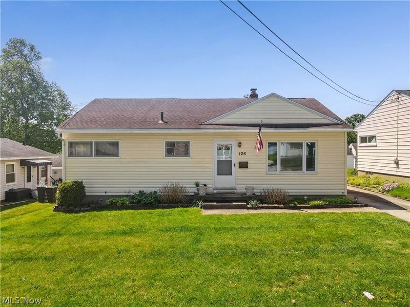 126 Clinton Avenue, Akron, OH 44301 Photo 2