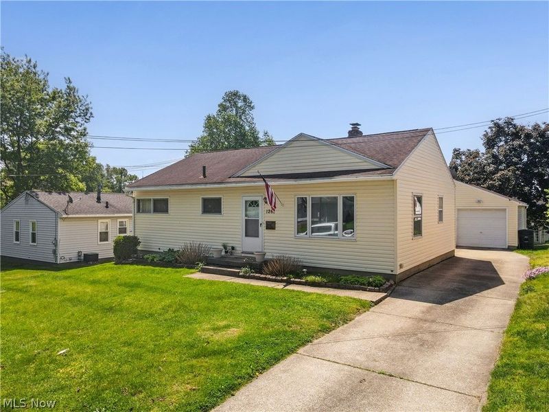 126 Clinton Avenue, Akron, OH 44301 Photo 3