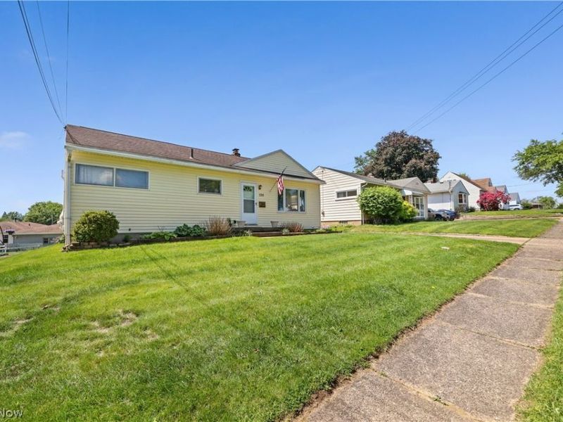 126 Clinton Avenue, Akron, OH 44301 Photo 5