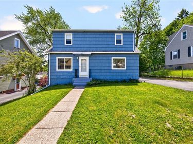 129 Wyndham Road, Rochester, NY 14612