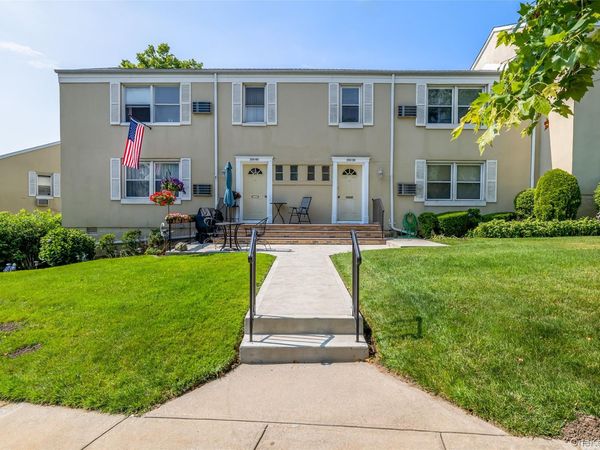 251-38 71st Avenue , Unit 80B, Bellerose, NY 11426