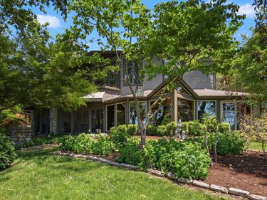 2132 Island Drive, Lexington, KY 40502