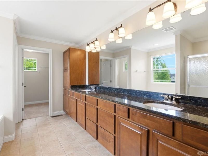 6604 Crabtree Lane, Huber Heights, OH 45424 Photo 34