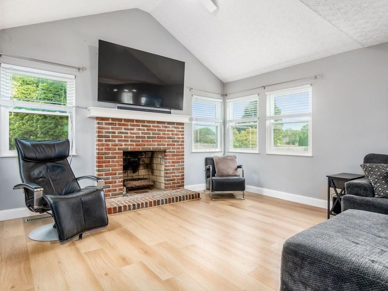 591 Woodmark Run, Columbus, OH 43230 Photo 12