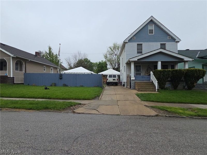 7808 Connecticut Avenue, Cleveland, OH 44105 Photo 2
