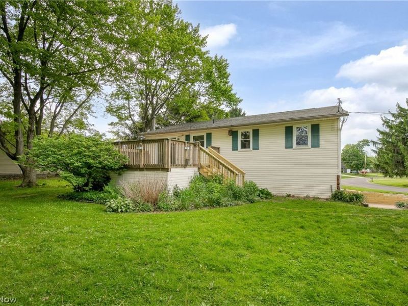 1425 Galaxy Drive, Mogadore, OH 44260 Photo 4