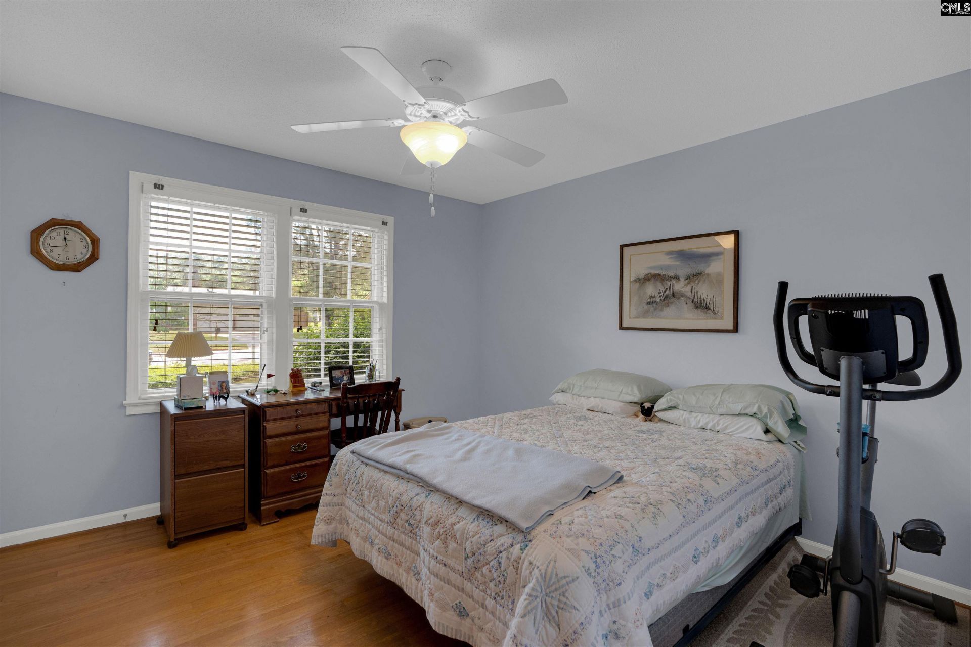 5204 Glenmount Street  Photo 22