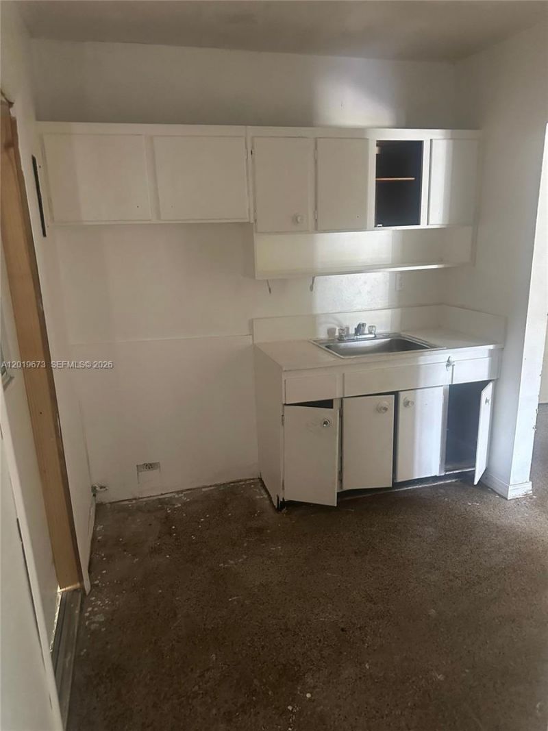 2925 NW 5th St , Fort Lauderdale, FL 33311 Photo