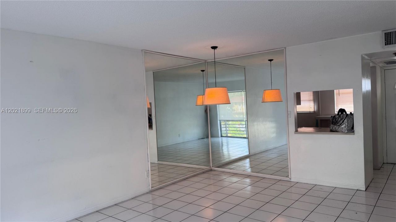 20201 NE 29th Ct , Unit D214, Aventura, FL 33180 Photo