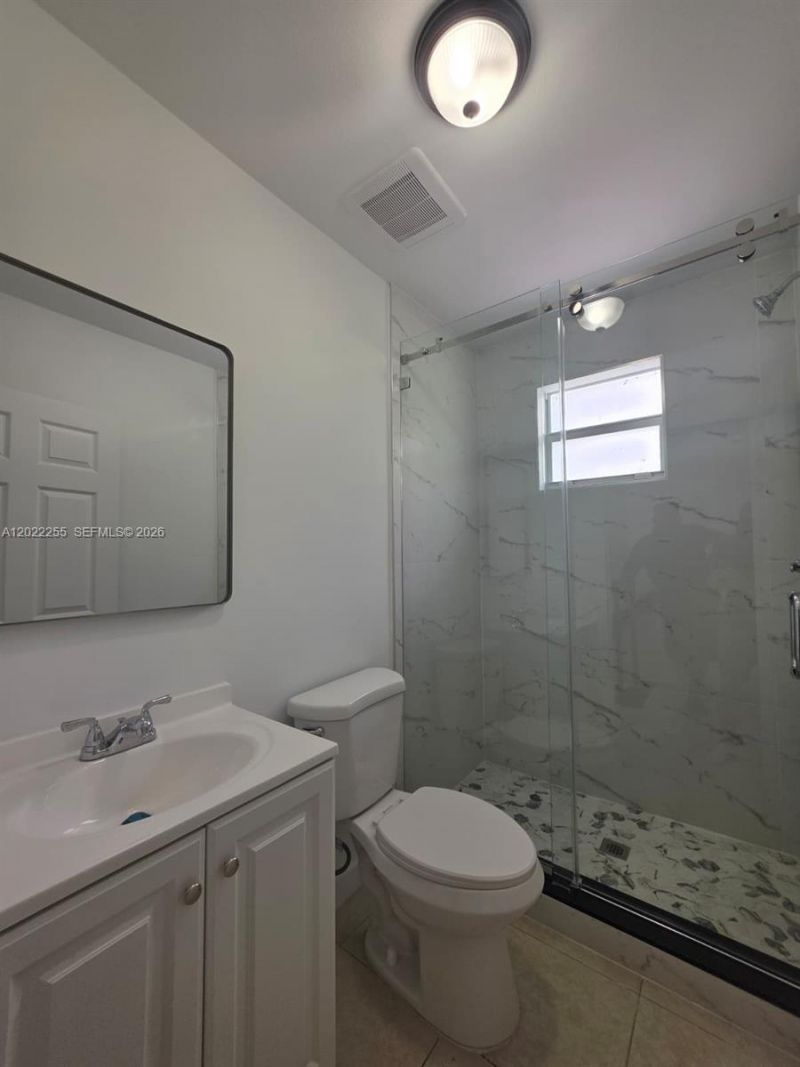 829 SW 3rd St , Unit 831, Miami, FL 33130 Photo