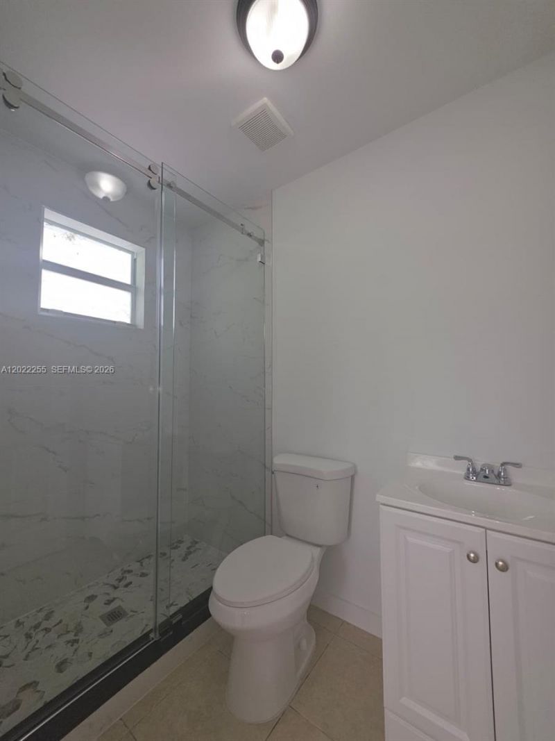 829 SW 3rd St , Unit 831, Miami, FL 33130 Photo