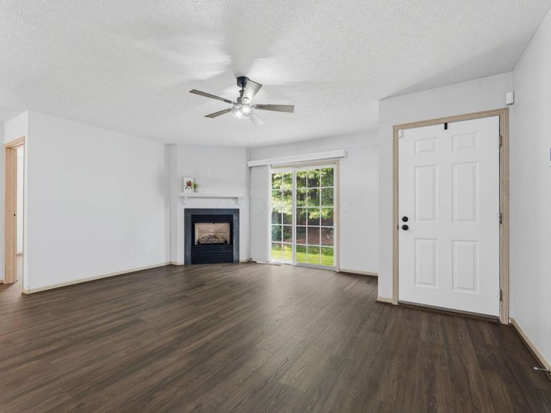 5708 Blendonbrook Lane, Unit 102E, Columbus, OH 43230 Photo 17
